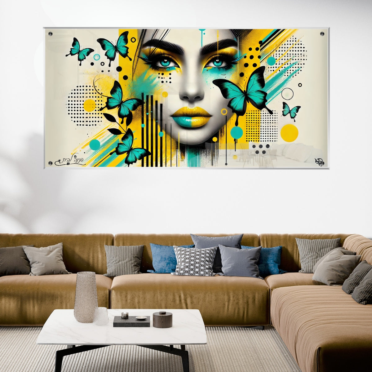 תמונות נוי בזכוכית מרהיבה, יוצרות אווירה מיוחדת ואלגנטית. מעניקות עומק ותחכום לכל עיצוב פנים.