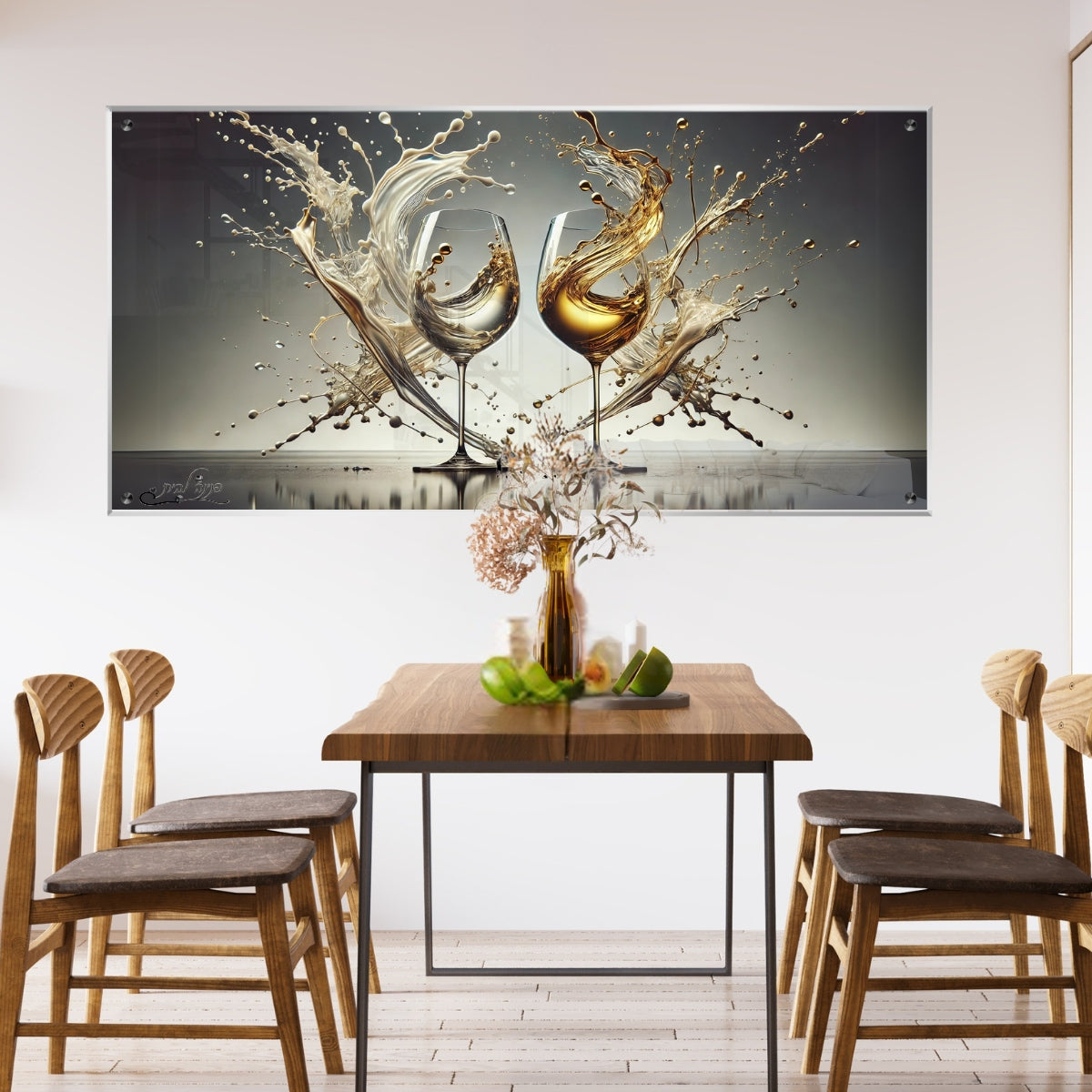 תמונות זכוכית מעוצבות, מעוצבות בהשראת אמנות מודרנית. מעניקות עומק ותחכום לכל עיצוב פנים.