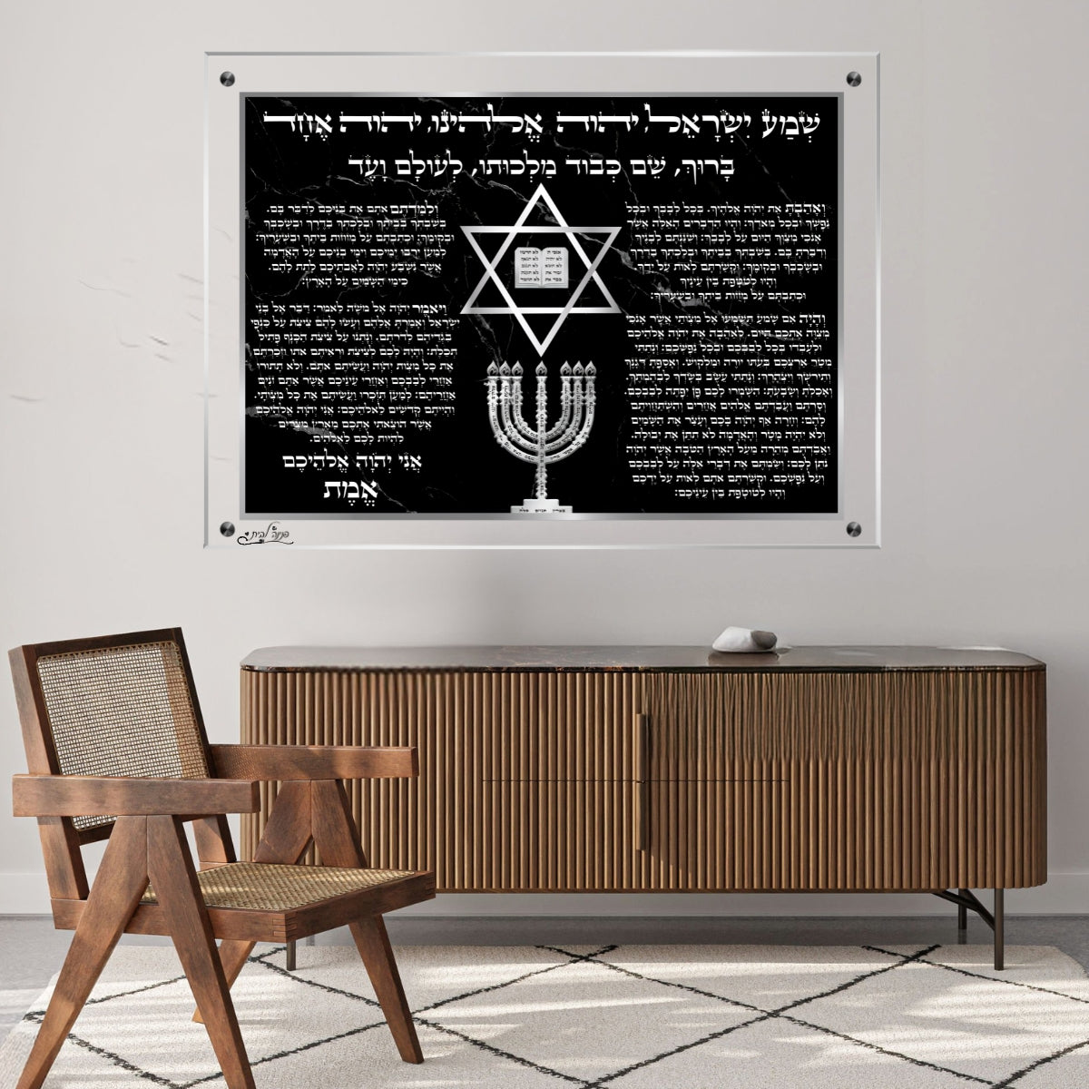 אומנות מודרנית על זכוכית, מוסיפות טאץ' יוקרתי לכל קיר. מוסיפות חן וייחודיות לכל חלל מגורים.