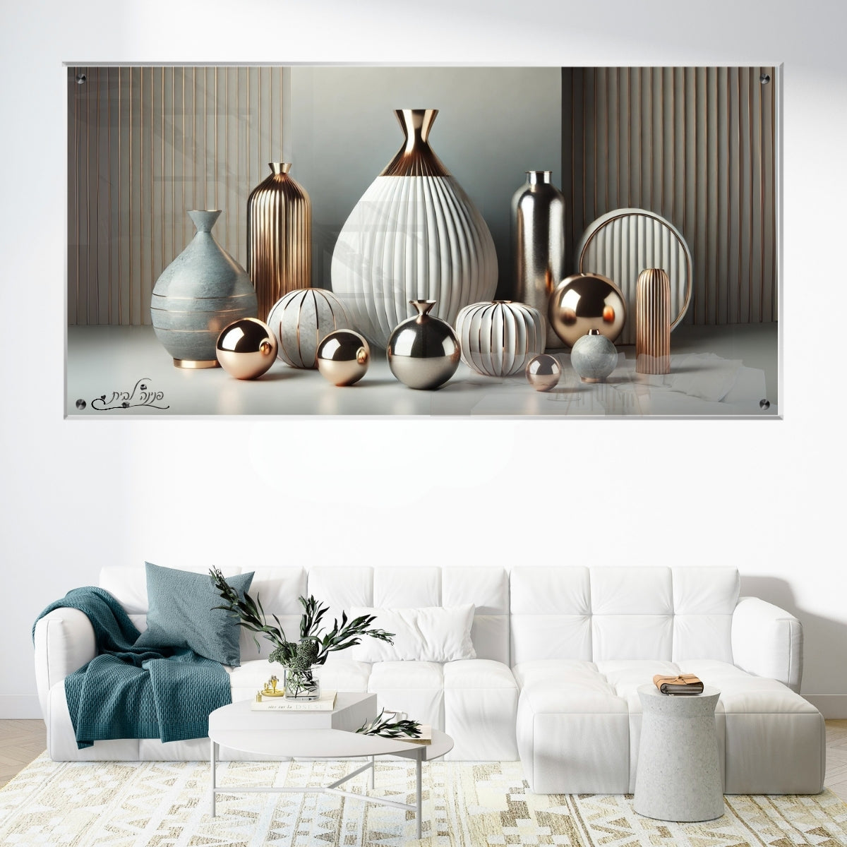 תמונות נוי בזכוכית מרהיבה, מעוצבות בהשראת אמנות מודרנית. מעניקות עומק ותחכום לכל עיצוב פנים.