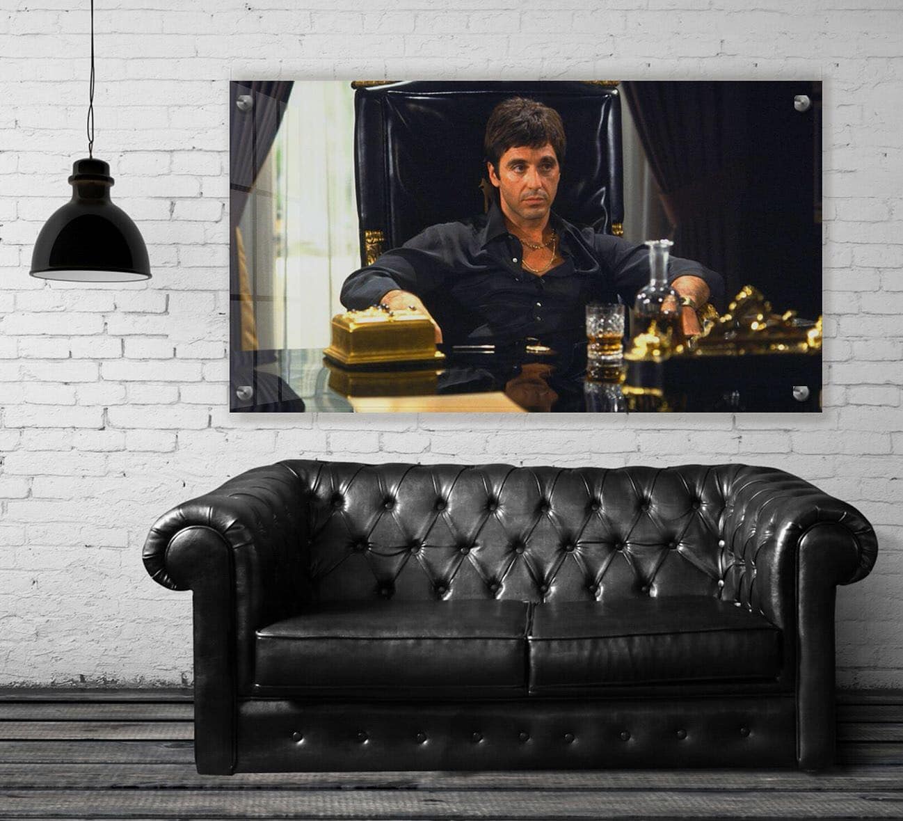 אומנות מודרנית על זכוכית, מוסיפות טאץ' יוקרתי לכל קיר. יוצרות אווירה חמימה ואלגנטית בבית.