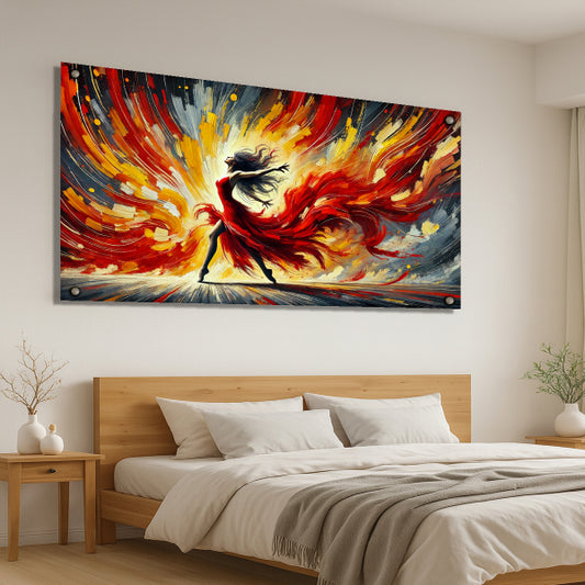 תמונת רקדנית באש בצבעים עוצמתיים – אמנות מודרנית על זכוכית לעיצוב הבית