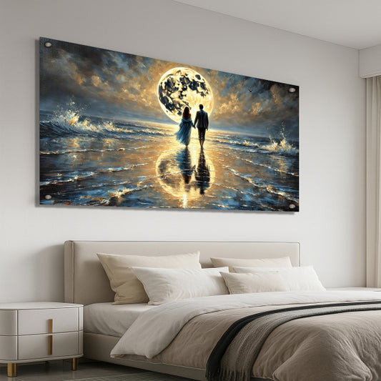 זוג מול ירח מלא בחוף הים – תמונות נוי