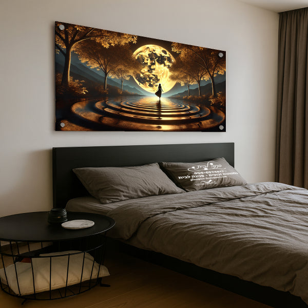 אישה מול ירח זהוב ביער – תמונות זכוכית