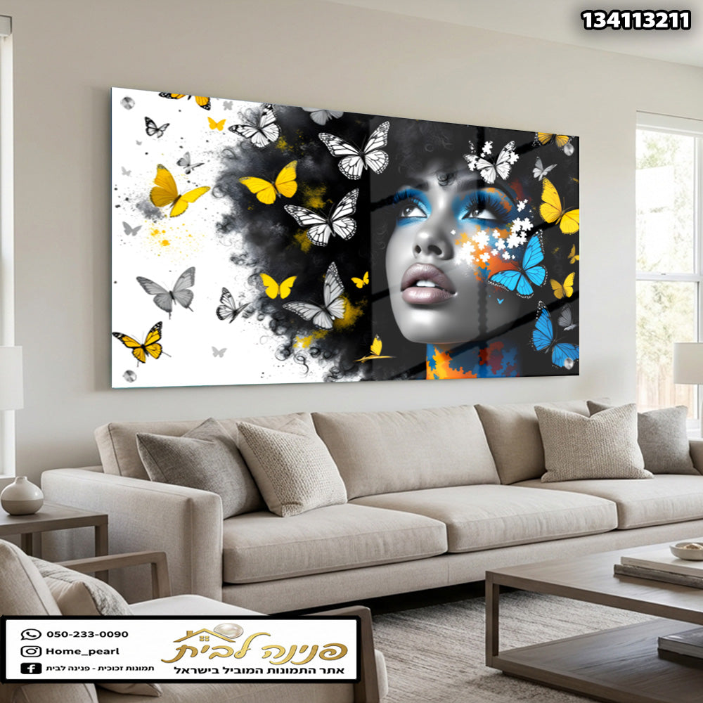 תמונות זכוכית - דיוקן אישה דרמטי עם פרפרים צהובים וכחולים תמונות זכוכית לסלון תמונות לבית תמונות קיר הדפסה על זכוכית