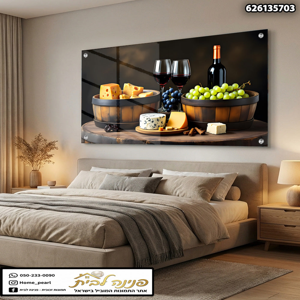 תמונה של מגש גבינות עם יין - תמונות קיר - חום-ירוק-שחור-לבן-אדום
