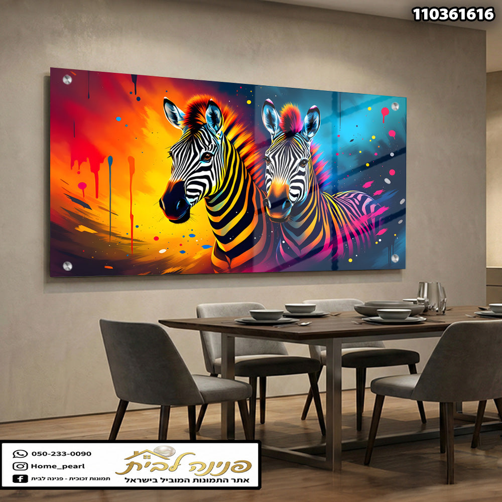 תמונה של שתי zebra צבעוניות על קיר - תמונות קיר - צבעים שונים