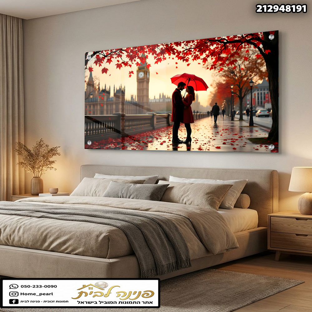 תמונה של זוג מתנשק תחת מטריה אדומה - תמונות נוי - אדום