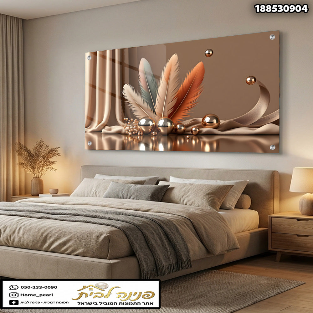 תמונה דקורטיבית של נוצות עם כדרים על רקע חום - תמונות לבית - חום זהב ולבן