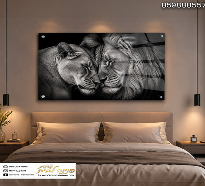 תמונה של זוג Lions על קיר - תמונות קיר - צבעים בשחור ולבן