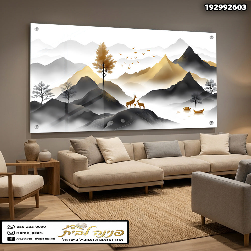תמונות זכוכית - נוף הררי ערפילי בגווני שחור וזהב עם איילים וציפורים תמונות זכוכית לסלון תמונות לבית תמונות קיר הדפסה על זכוכית