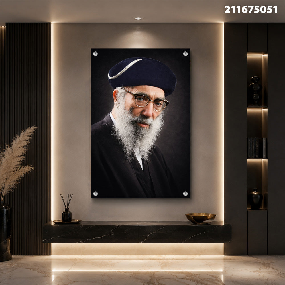 הדפסה על זכוכית - דיוקן רב ספרדי בכובע כחול עמוק תמונות זכוכית לסלון תמונות לבית תמונות קיר הדפסה על זכוכית