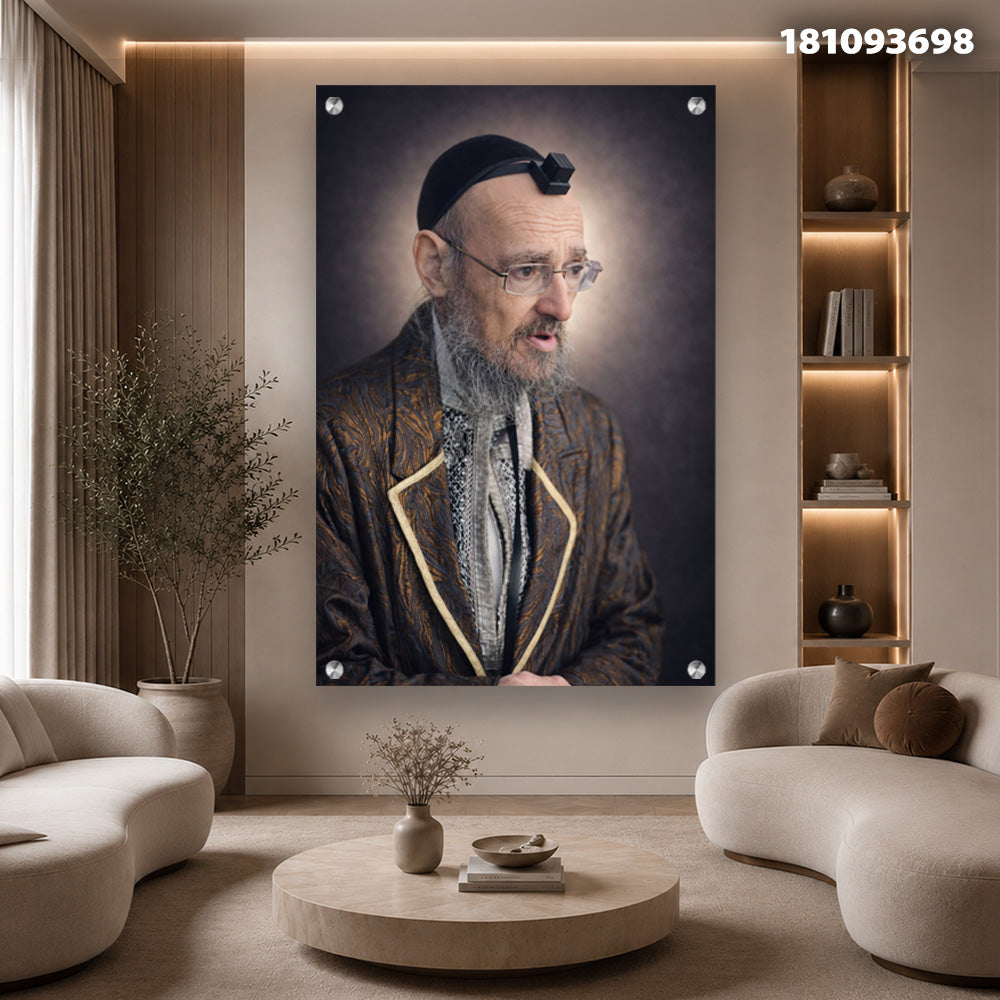תמונה של אדם מבוגר בסלון עם טבעת מכדור בדולח - תמונות לסלון - אפור וחום