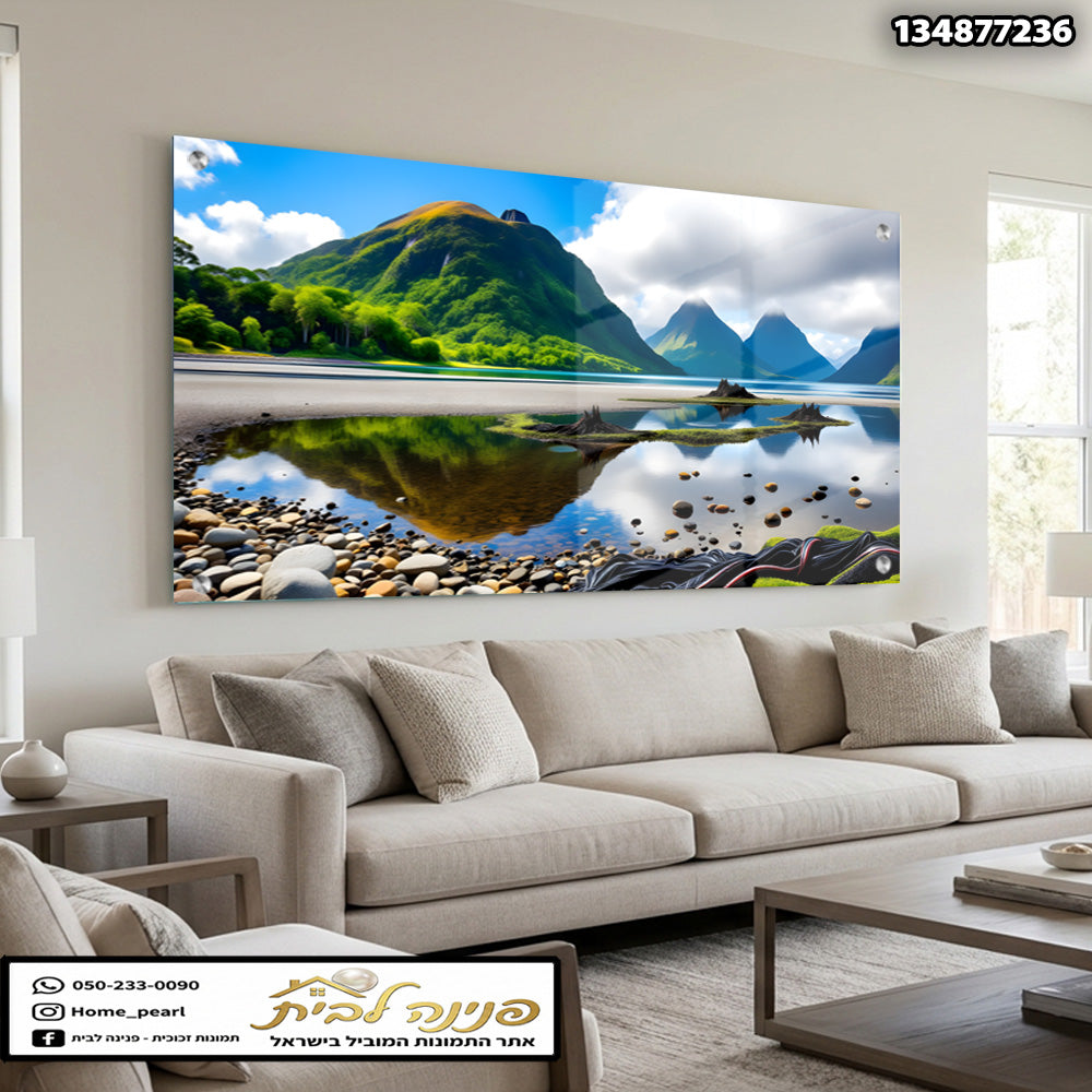 תמונה נופית המוצגת על קיר - תמונות קיר - ירוק כחול אפור