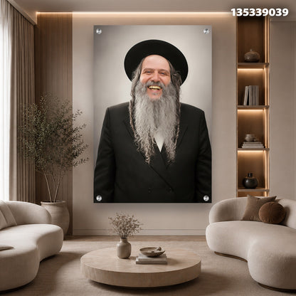 תמונה של גבר מחייך על קיר - תמונות קיר - צבעים אפורים