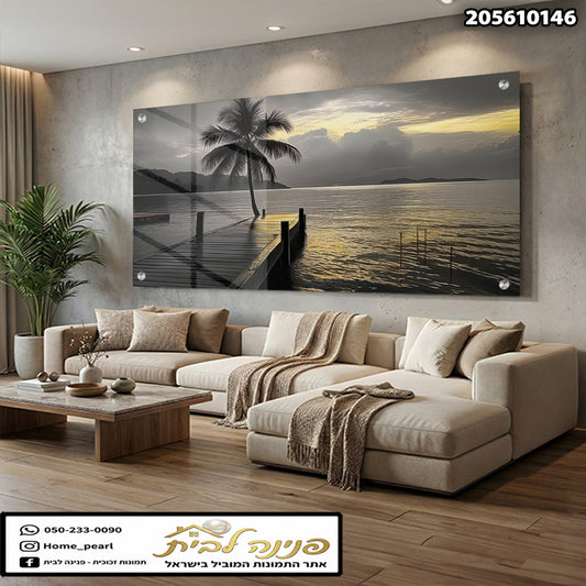 תמונה של נוף עם עץ דקל על קיר - תמונות נוי - צבעים בעיקר אפור וזהב