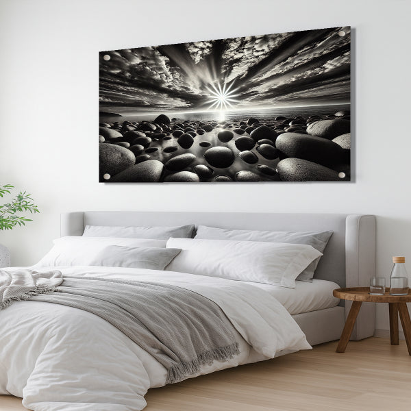 שקיעה על חוף אבנים בשחור לבן – תמונות זכוכית