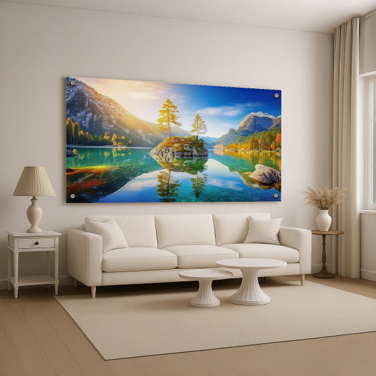 תמונת נוי של אגם הרים רגוע בשקיעה עם עצים משתקפים במים