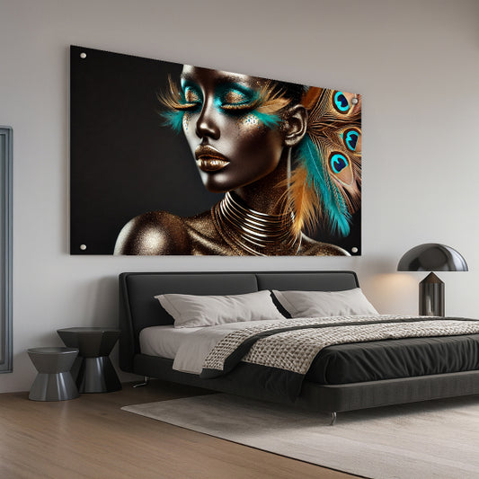 דיוקן נשי עם נוצות טווס – תמונות זכוכית