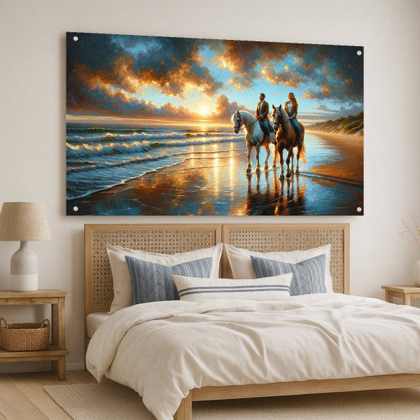 רוכבים על סוסים בשקיעה זהובה