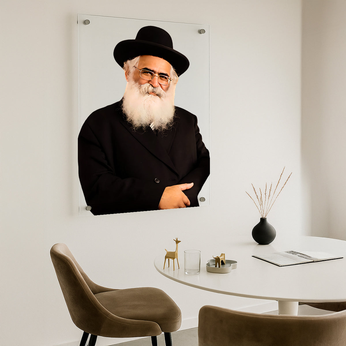 תמונת זכוכית הרב יורם אברג'ל – דיוקן יוקרתי ומלא השראה