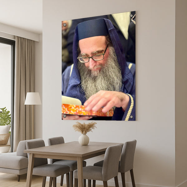 הרב יאשיהו פינטו בגלימה כחולה – תמונות זכוכית יוקרתיות