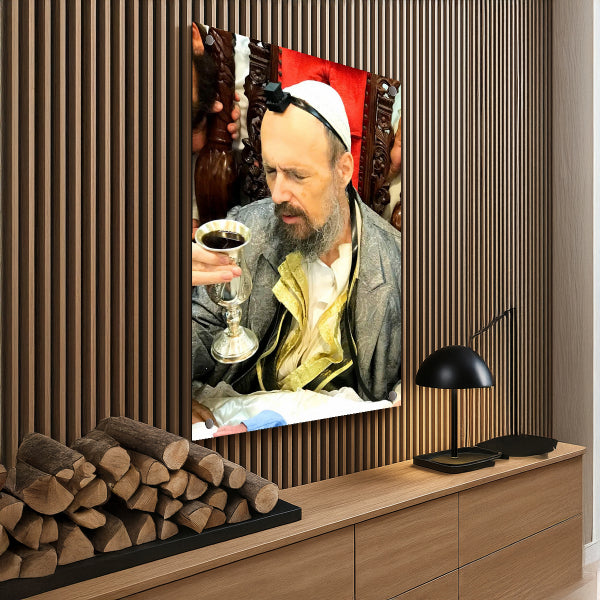 הרב קוק בקידוש בגווני זהב – הדפסה על זכוכית