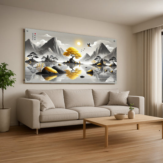 עץ זהב משתקף באגם שקט בין הרים אפורים – תמונות זכוכית