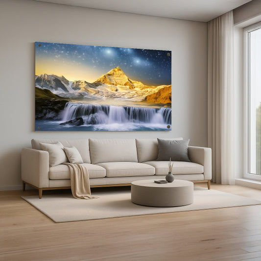 תמונות לסלון - נוף הר מושלג עם מפל קסום תחת שמיים זרועי כוכבים
