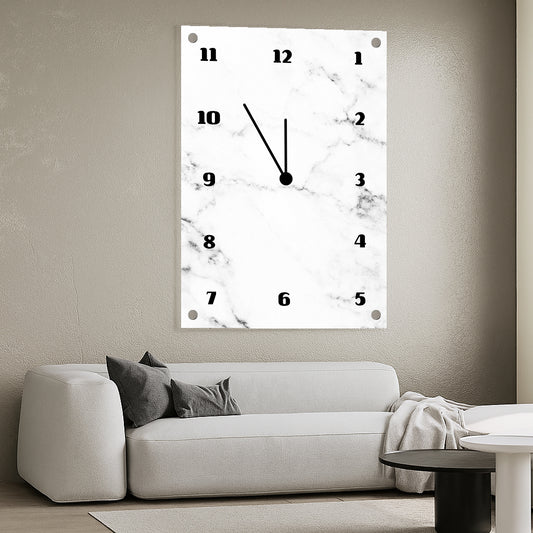 שעון קיר שיש לבן ספרות שחורות