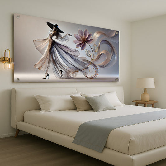 אישה בשמלה זורמת לצד פרח אלגנטי – יצירה מודרנית בעיצוב עדין על זכוכית לעיצוב הבית