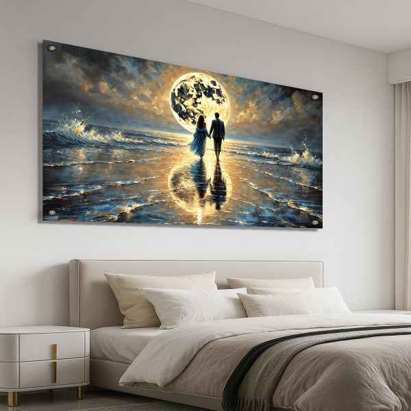 זוג מול ירח מלא בחוף הים – תמונות נוי