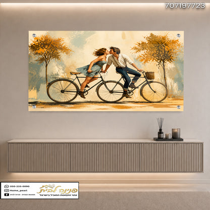 זוג רוכב על אופניים בחדר מודרני - תמונות נוי